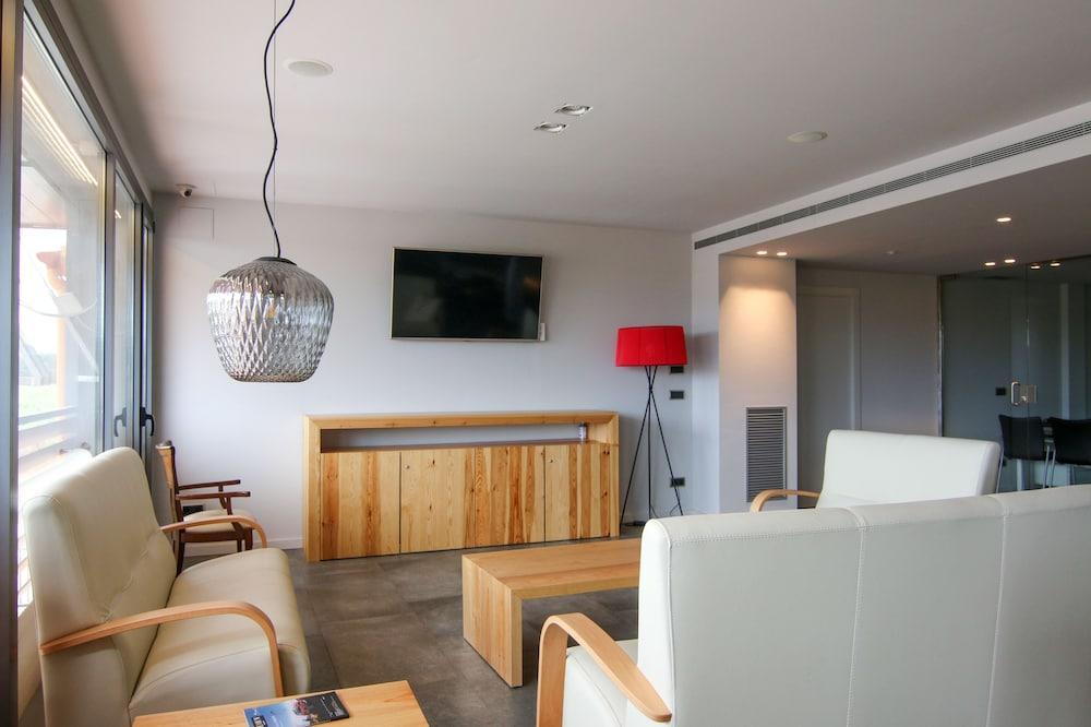 Hotel Restaurant Sol I VI Lavern Eksteriør billede